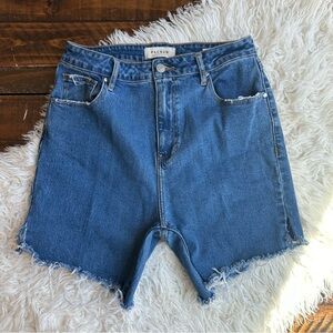 PacSun Mom Jean Cut off Blue Jean Shorts with Raw Hem size 30